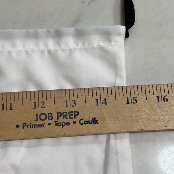 BRAHMIN COTTON DUST BAG 15" X 12.5" WHITE DRAWSTRING COVER PROTECTION - Picture 3 of 4